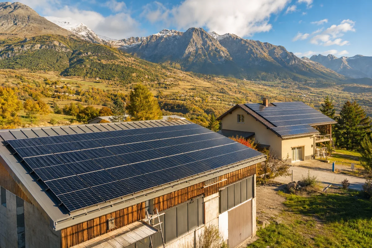 Panneau solaire Saint-Martin-de-Queyrières (05120) : installation photovoltaïque